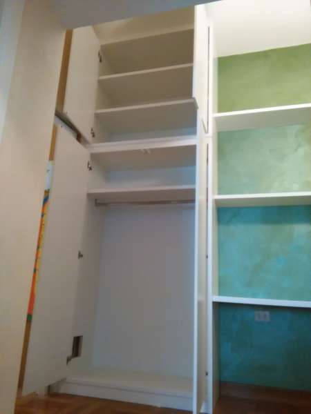 Armadio Libreria su Misura in Legno di Listellare con 4 Ante a Battente Lisce Push Pull Armadio Libreria su Misura in Legno di Listellare con 4 Ante a Battente Lisce Push Pull