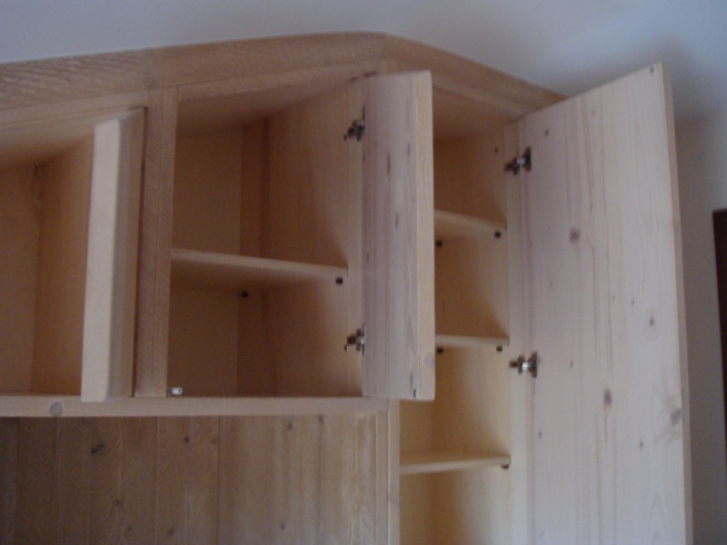 Arredamenti per Mansarde su Misura in Legno Arredamenti per Mansarde su Misura in Legno