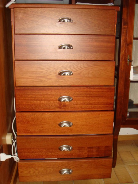 Cassettiere in Legno e su Misura Cassettiere in Legno e su Misura