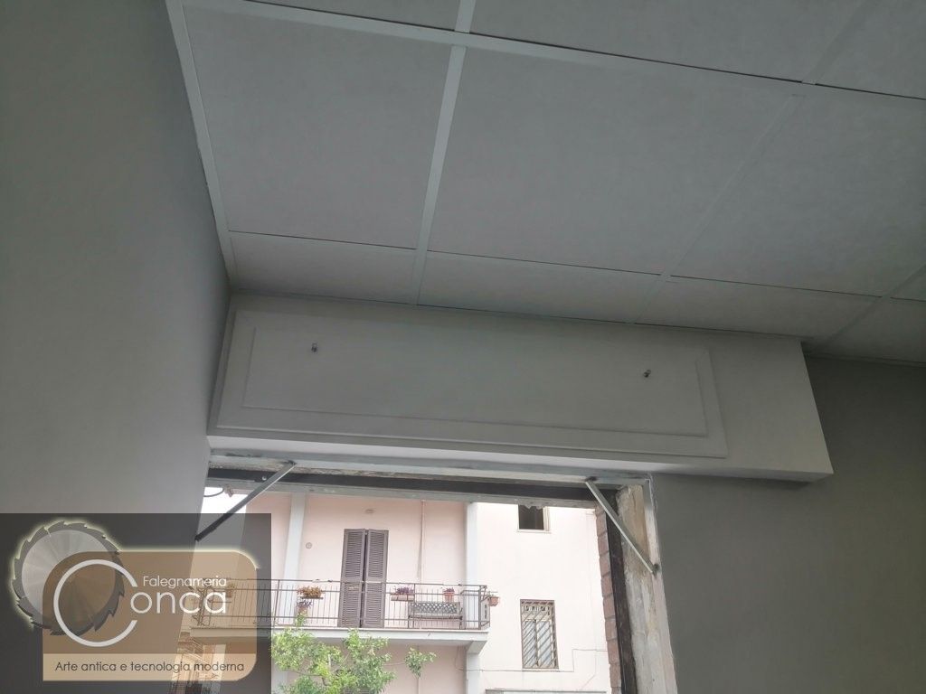 Cassonetti Realizzati in Legno Laccato Bianco Opaco Cassonetti Realizzati in Legno Laccato Bianco Opaco