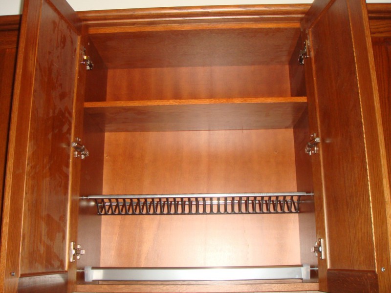 Cucina Artigianale in Legno con Scolapiatti e Sgocciolatoio in Acciaio Inox Cucina Artigianale in Legno con Scolapiatti e Sgocciolatoio in Acciaio Inox