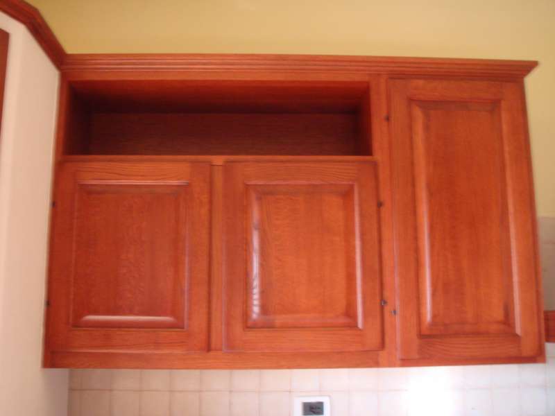 Cucina in Finta Muratura Angolare in Legno di Rovere Cucina in Finta Muratura Angolare in Legno di Rovere