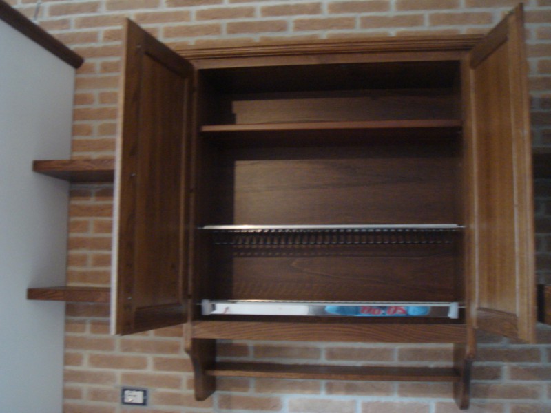 Cucina in Finta Muratura Rustica con Scolapiatti con Gocciolatoio in Acciaio Inox Cucina in Finta Muratura Rustica con Scolapiatti con Gocciolatoio in Acciaio Inox