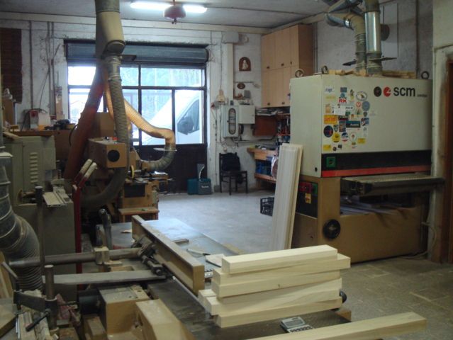 Laboratorio di Falegnameria Situato a Roma Est Realizza Mobili Artigianali su Misura