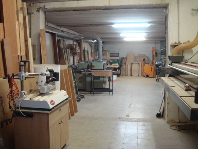 Laboratorio Artigianale Esegue Lavori di Falegnameria in Legno e su Misura Nella Zona Est di Roma