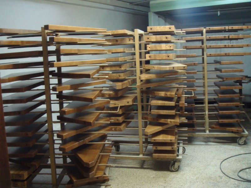 Realizzazione di Lavori per Conto Terzi in Legno Realizzazione di Lavori per Conto Terzi in Legno