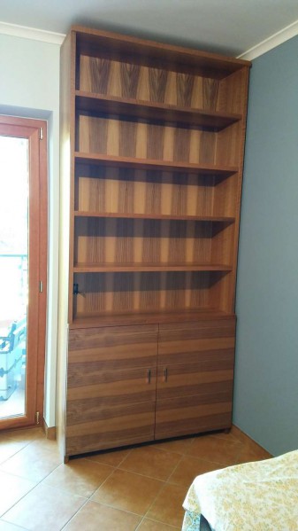 Libreria in Legno di Noce Nazionale