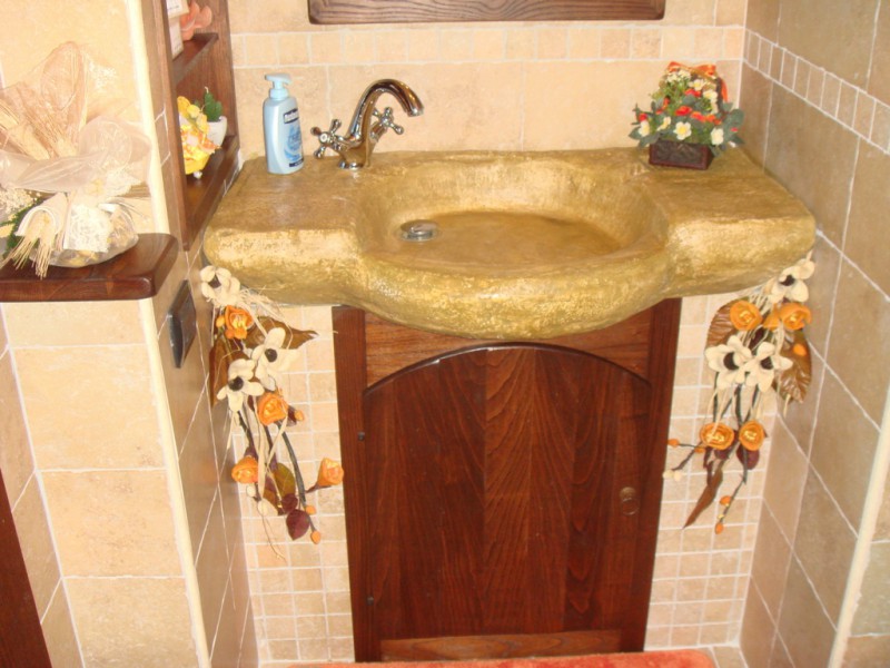 Realizzazione di Mobili da Bagno su Misura Realizzazione di Mobili da Bagno su Misura