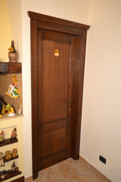 Porta in Legno di Castagno