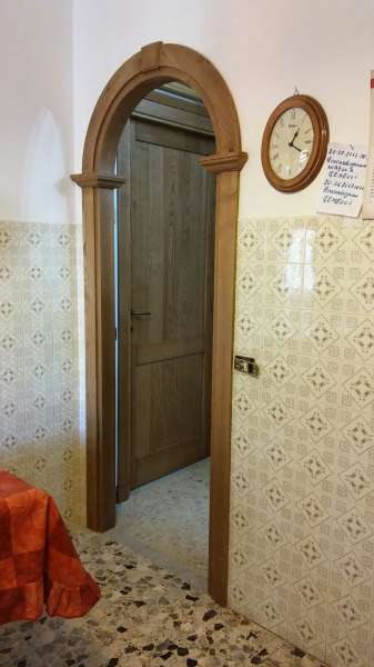 Imbotti ad Arco in Legno Massello di Castagno e su Misura Imbotti ad Arco in Legno Massello di Castagno e su Misura