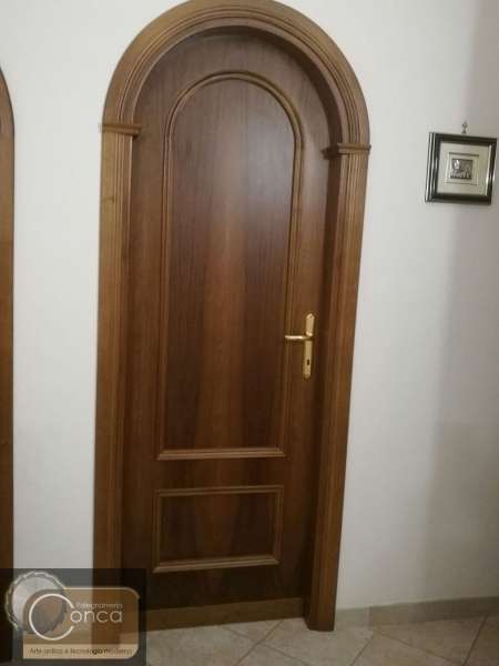 Porte in Legno Massello ad Arco Porte in Legno Massello ad Arco