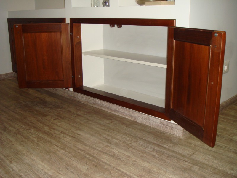 Telai in Stile Classico in Legno e su Misura Telai in Stile Classico in Legno e su Misura