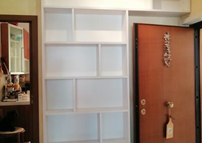 Librerie a Ponte per Ogni Spazio